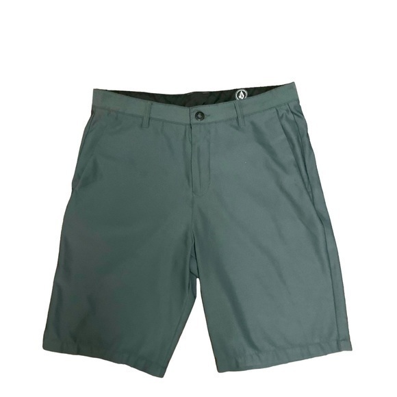 VOLCOM GREY SHORTS WITH POCKETS LIGHT WEIGHT EXCELLENT CONDITION SIZE 34 - Picture 1 of 4